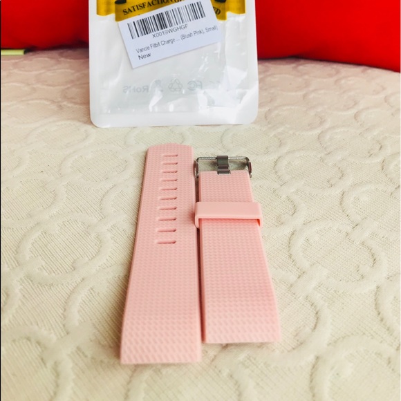 Fitbit Charge 2 Silicone Band in Blush Pink - Picture 7 of 8